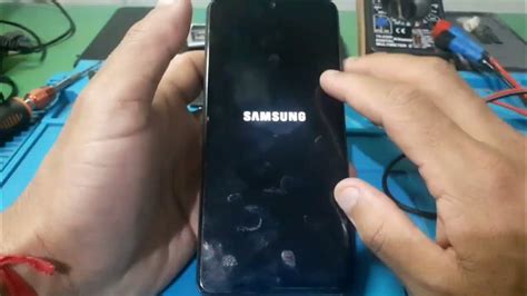 cómo resetear un samsung a12.